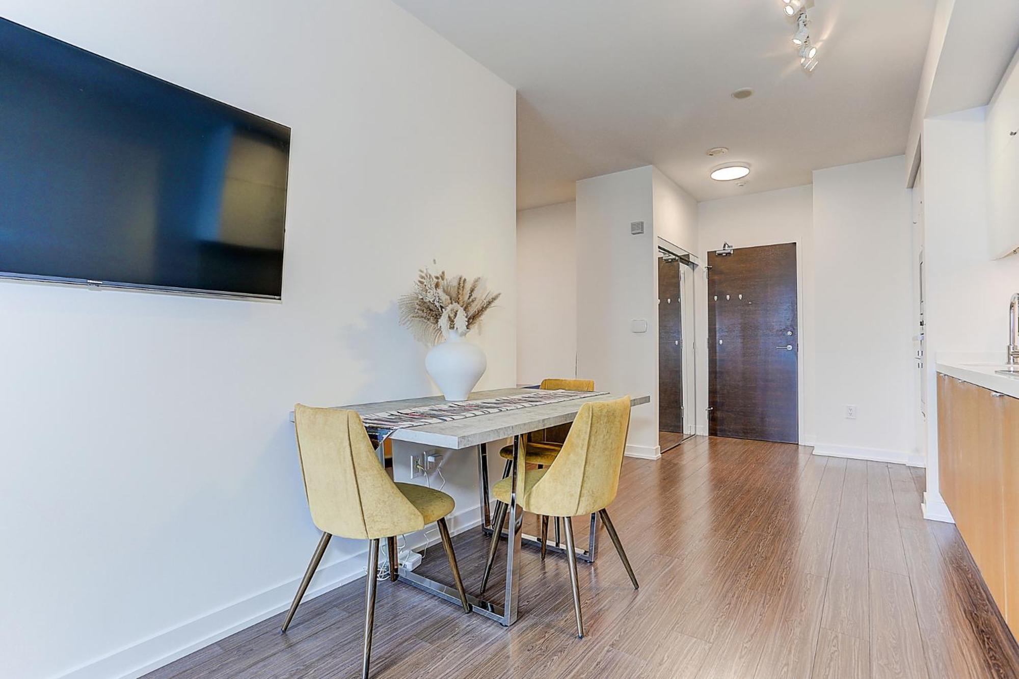 Lakeview Apartments Downtown Toronto Buitenkant foto